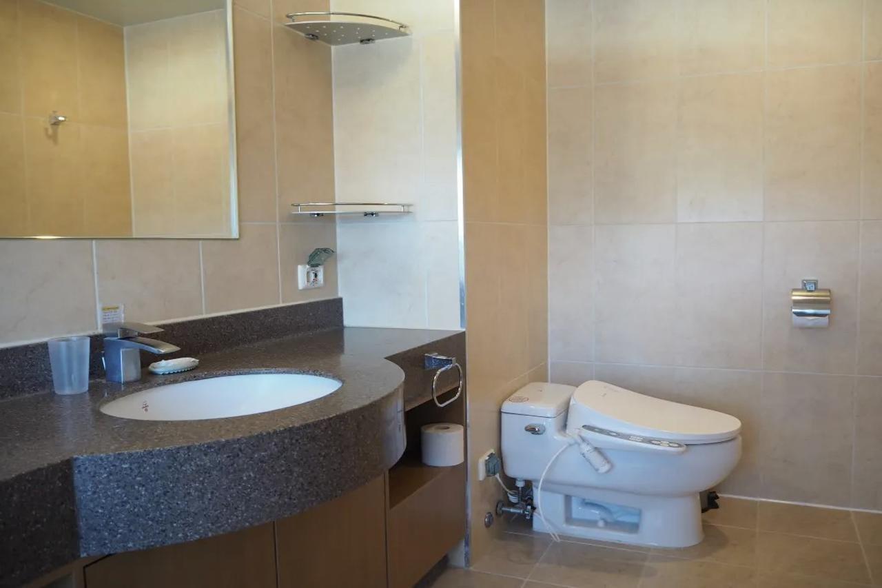 Pineridge Hotel Sokcho Bagian luar foto